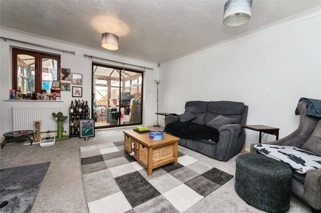 Property photo 3 of 16 Picture No. 08
