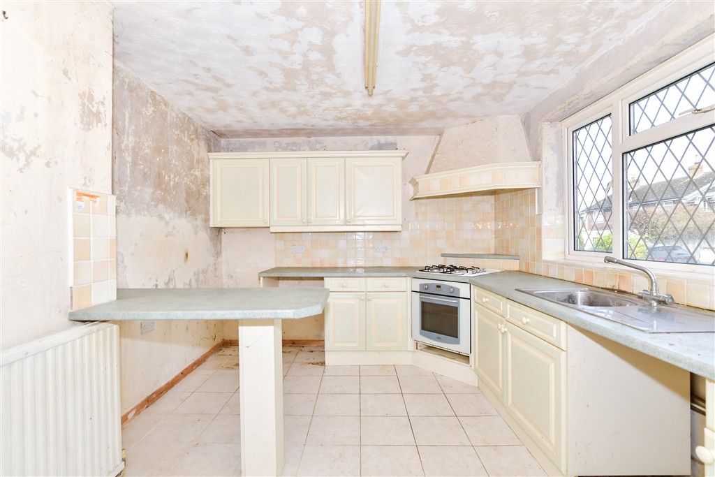 Property photo 3 of 6 Kitchen/Diner