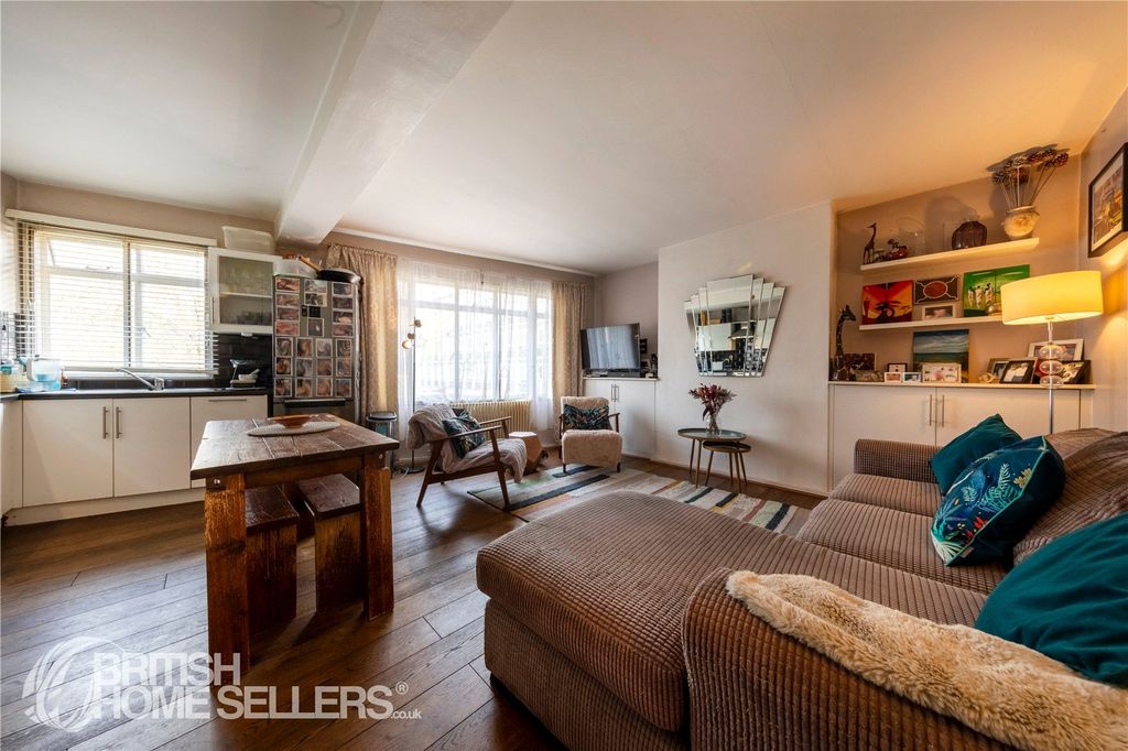 Property photo 3 of 14 Picture No. 09