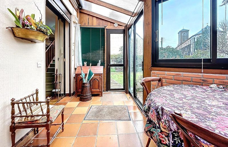 Property photo 3 of 18 Photo 18