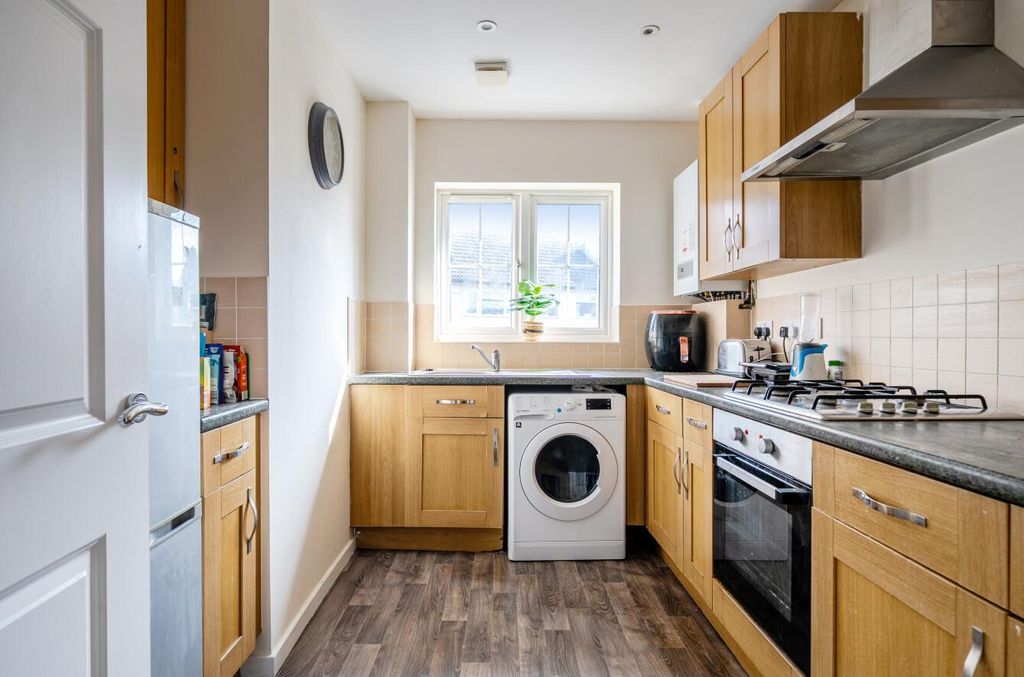 Property photo 3 of 9 1265599  (3).Jpg