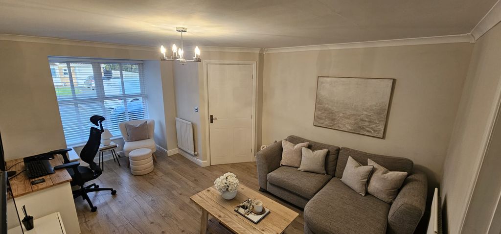 Property photo 2 of 17 Whatsapp Image 2026-02-25 At 17.01.37