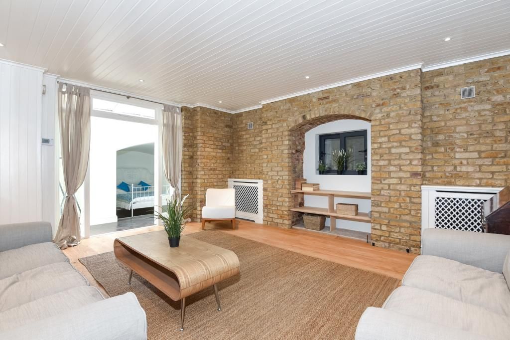Property photo 1 of 12 Reception Room