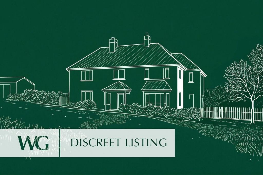 Property photo 1 of 3 Discreet