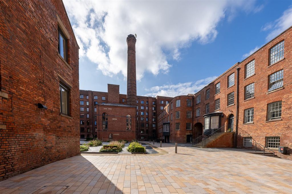 Property photo 2 of 26 Murray Mills-43.Jpg