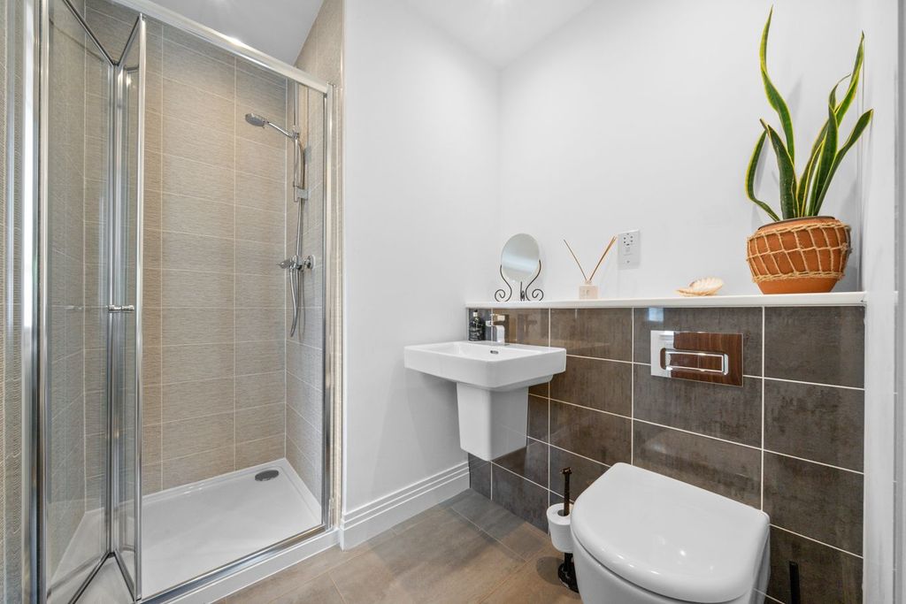 Additional image 44 of 5 bed detached house for saleCastleton Crescent, Falkirk FK2
