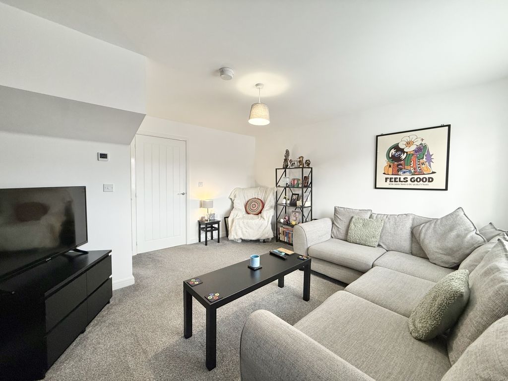 Property photo 2 of 22 Img_8316