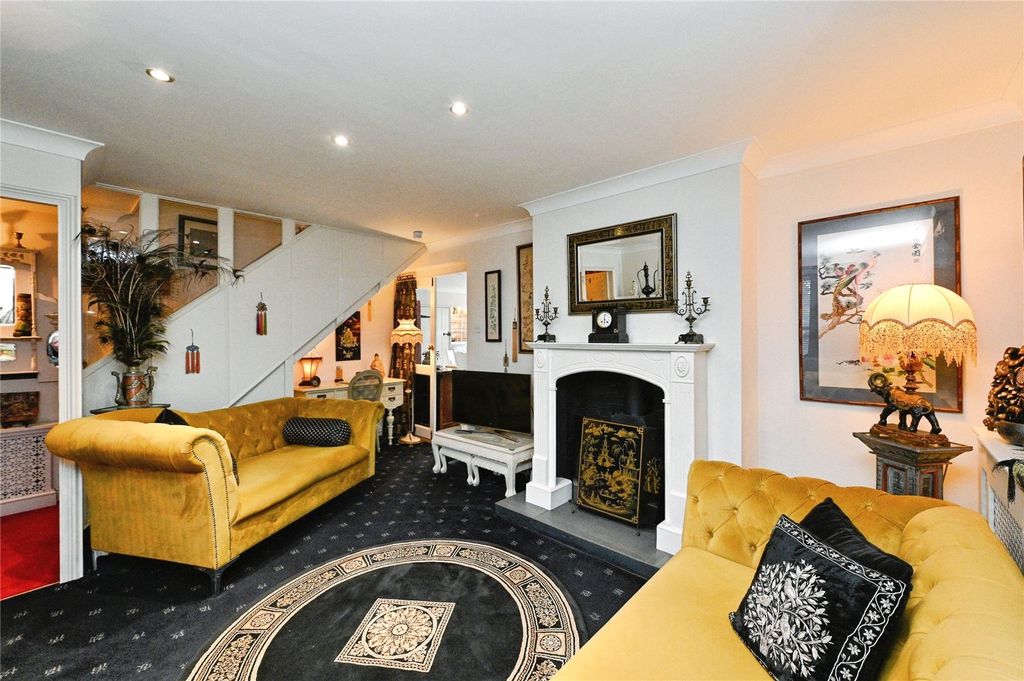 Property photo 2 of 16 Picture No. 10