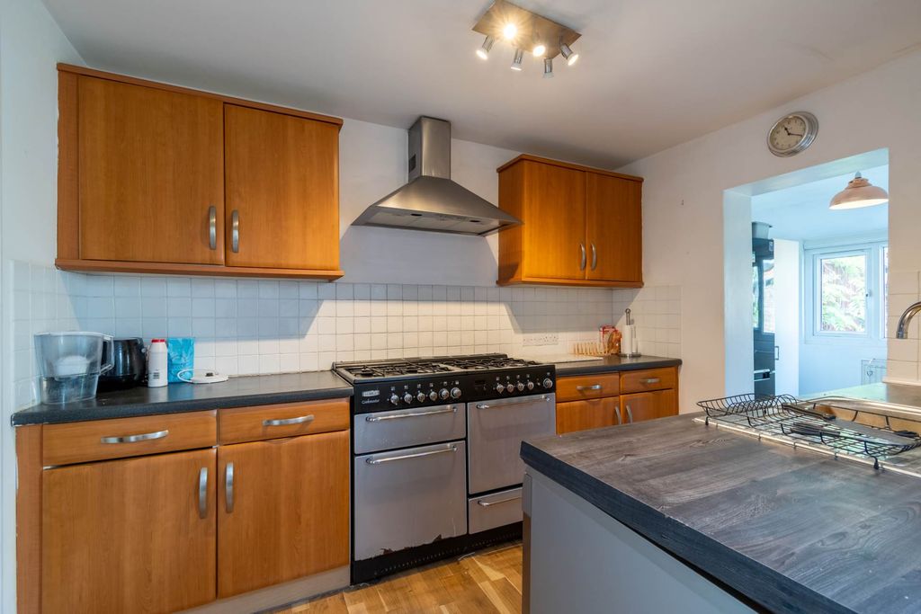 Additional image 6 of 2 bed terraced house to rentFaulkland Road, Bath BA2