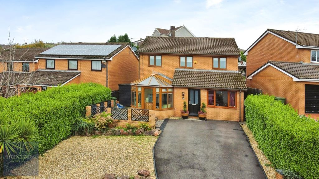 Property photo 2 of 29 35Af5Ad0-Dji_Fly_20241107_133810_444_1730986722213