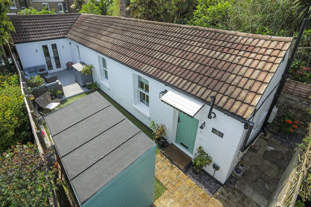 Property photo 1 of 12 Picture 1