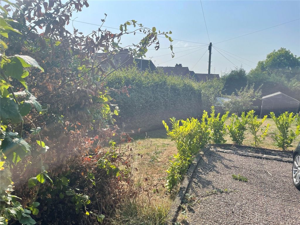 Property photo 2 of 4 Picture No. 01