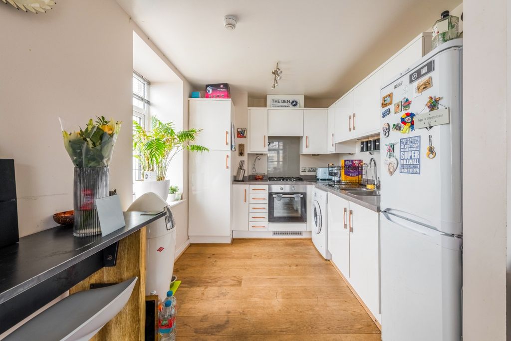 Property photo 3 of 31 5552433