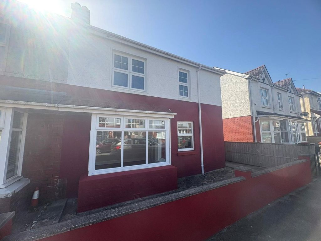 Property photo 1 of 2 Picture No. 02