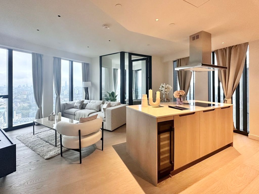 Property photo 1 of 26