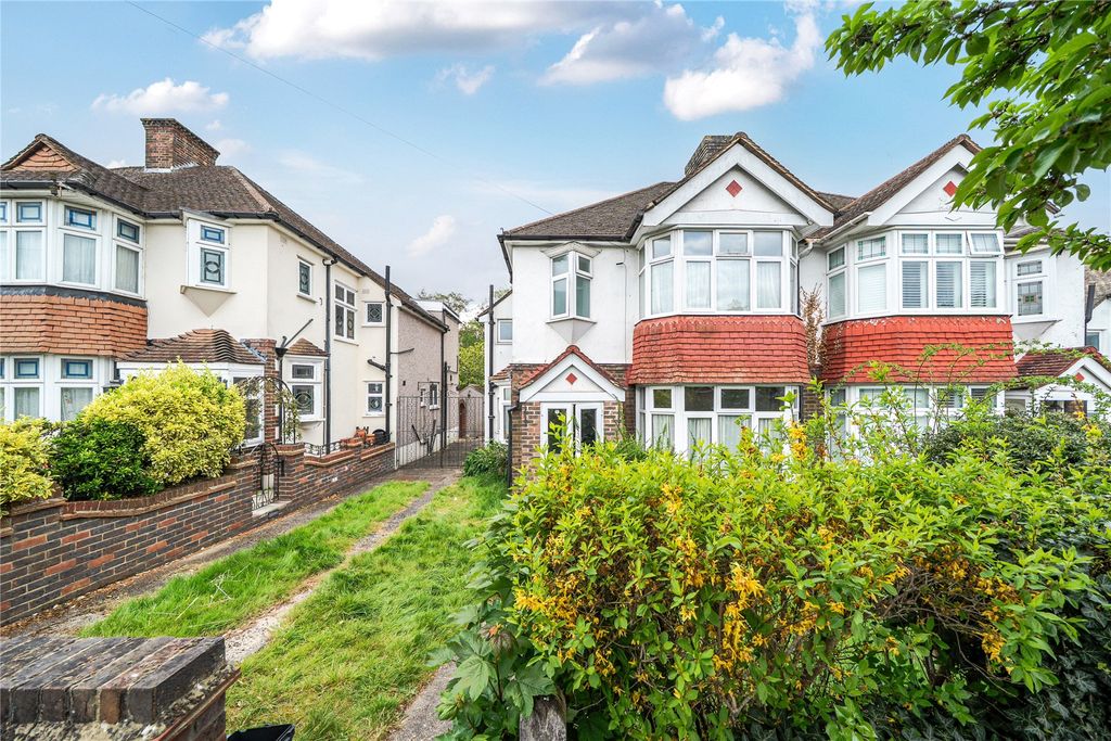 Property photo 1 of 21 Picture No. 02