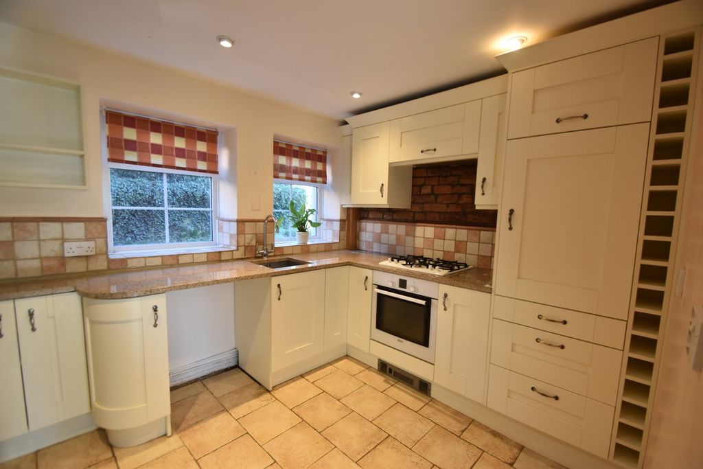 Property photo 2 of 7 Uffculme Seddons
