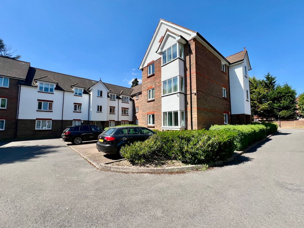Property photo 1 of 11 Img_5633