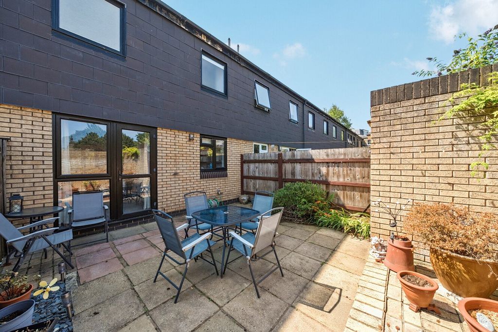 Property photo 3 of 12 Picture No. 14