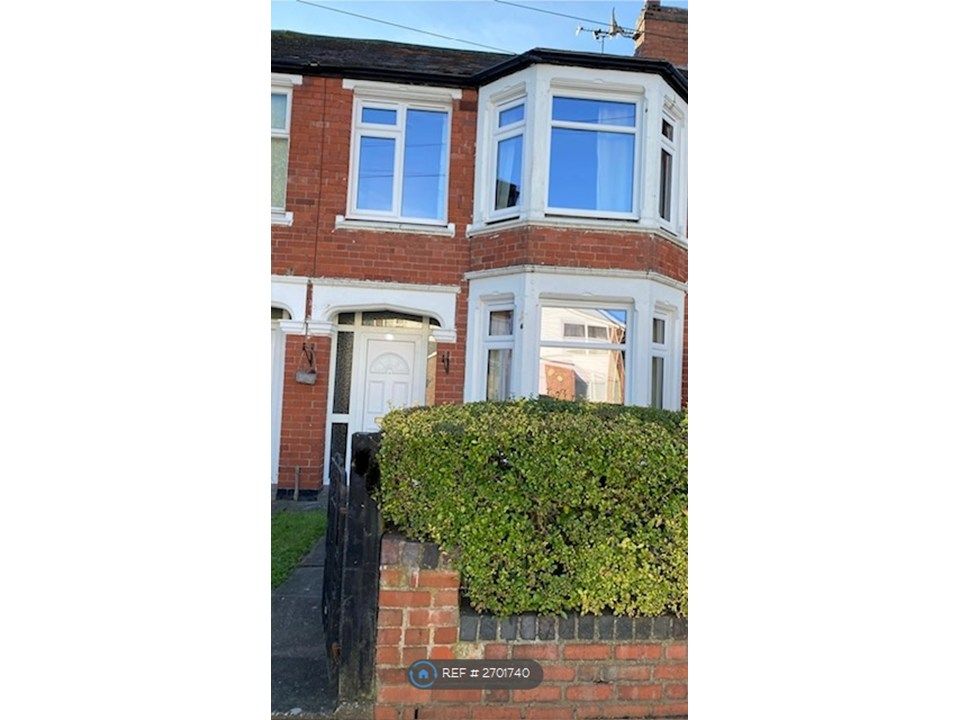 Property photo 1 of 11 Three Bedroom Terraced House