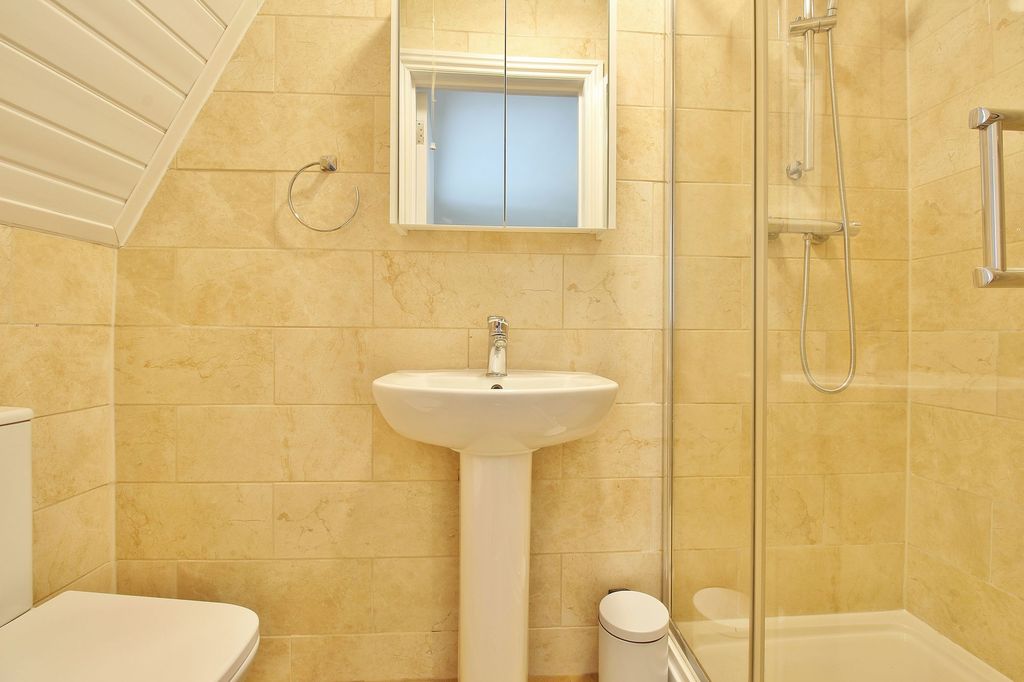 Property photo 3 of 3