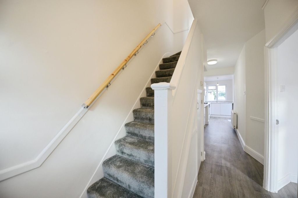 Property photo 2 of 15 Photo-2025-12-12-10-38-01 (11).Jpg