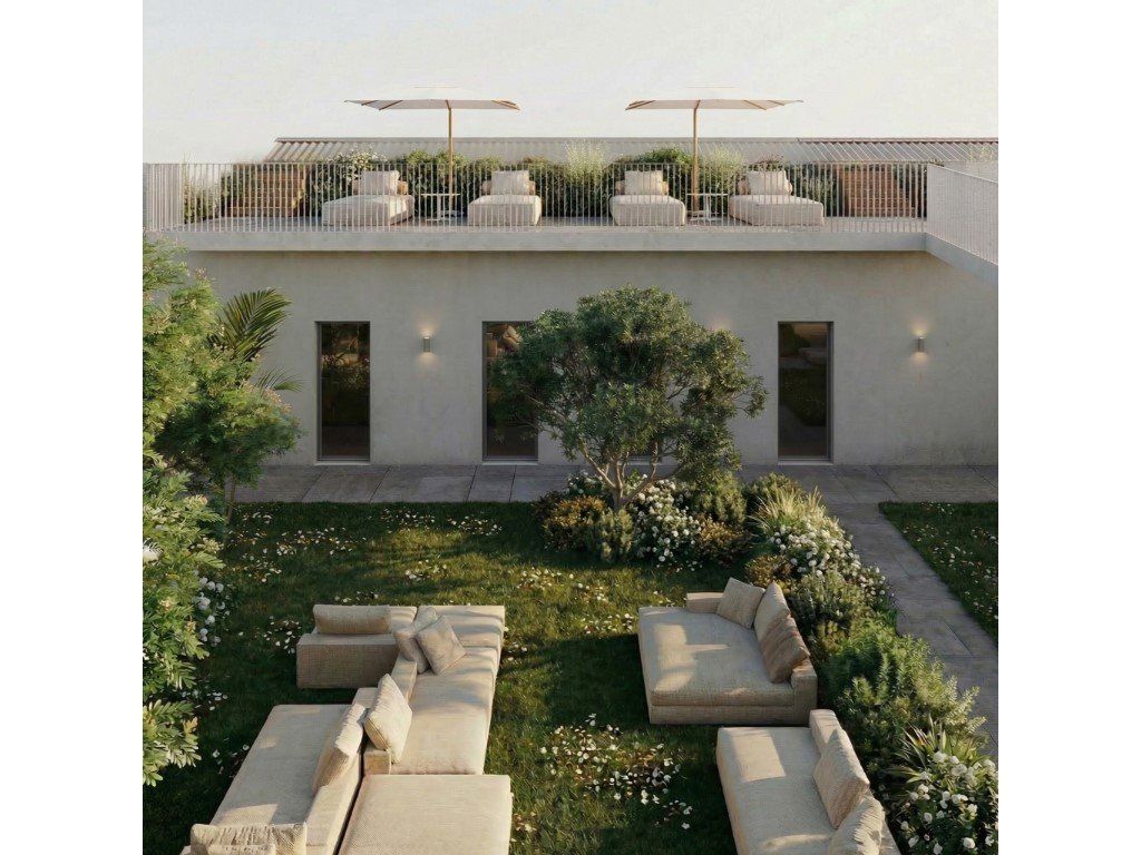 Property photo 1 of 20 Plot Of Land With An Approved Project For A Villa With A Central Garden And Swimming Pool