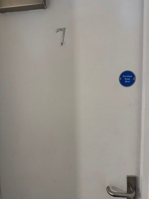 Property photo 1 of 5 1 Bedroom Flat On 34 Studley Road, Luton, Beds Lu3 1Bb