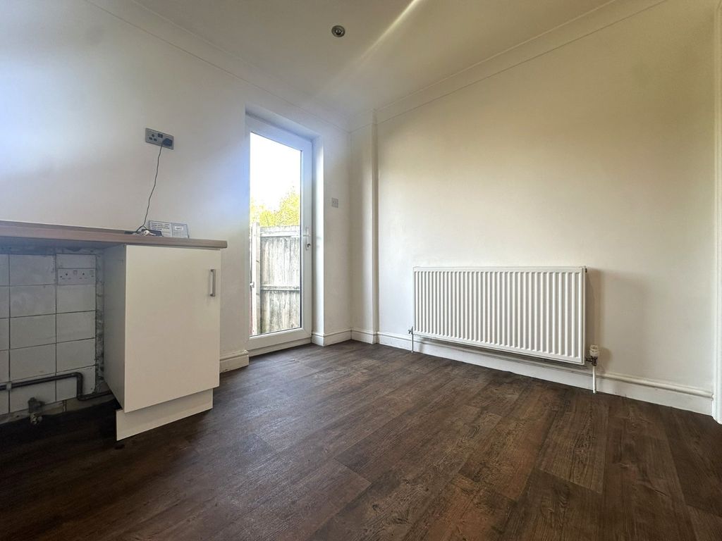 Property photo 3 of 11 Picture No. 07