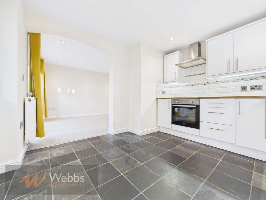 Property photo 3 of 25 Cam05244G0-Pr0170-Still028.Jpg