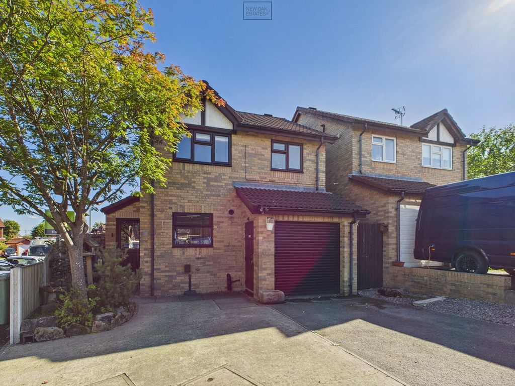 Property photo 2 of 30