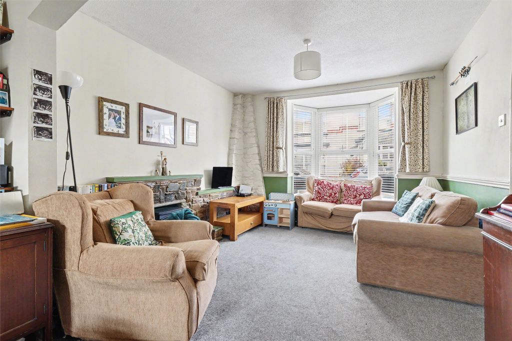 Property photo 2 of 15 Picture No. 07