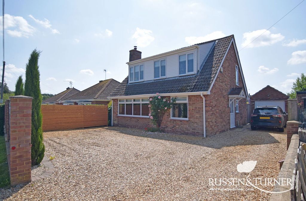 Property photo 1 of 28