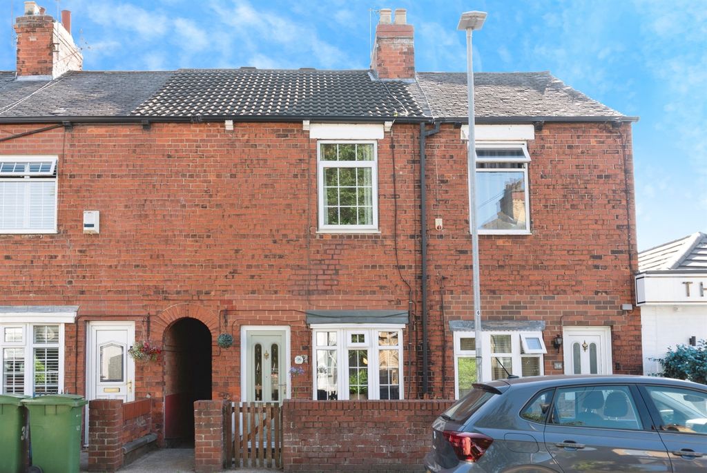 Property photo 1 of 15