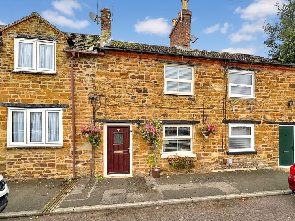 Property photo 1 of 27