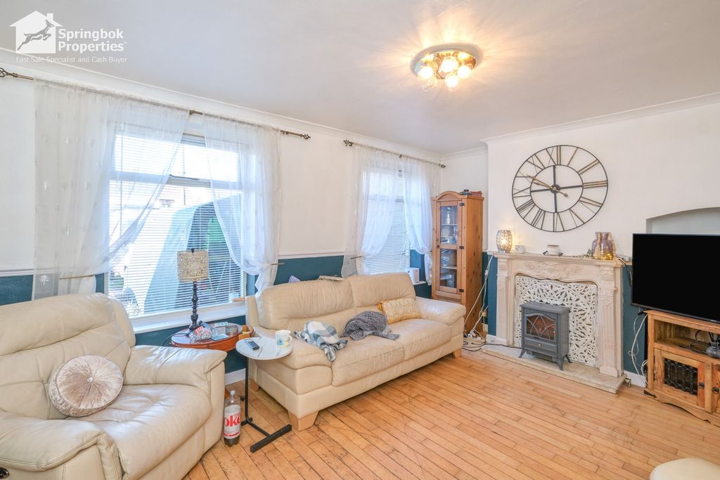 Property photo 3 of 15 Image 2