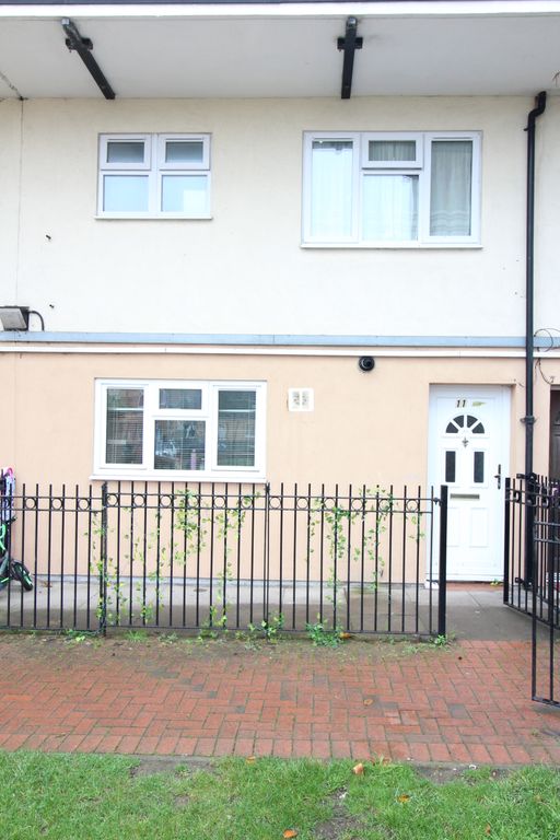 Property photo 1 of 5