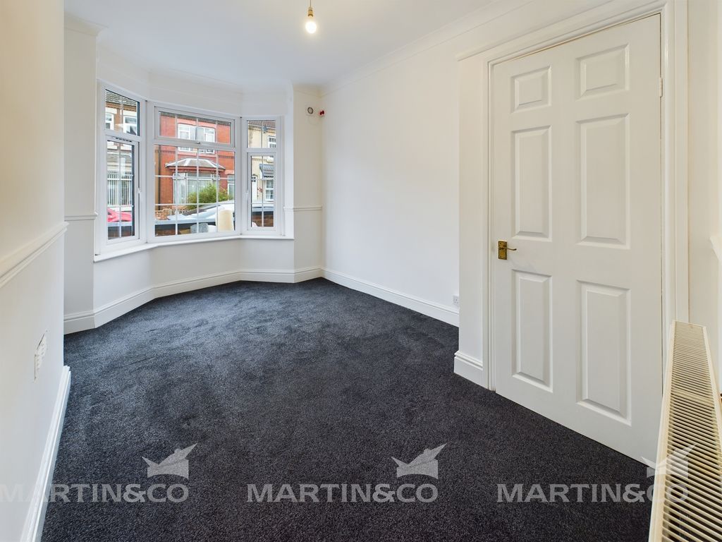 Property photo 2 of 5 Cam02406G0-Pr0325-Still002