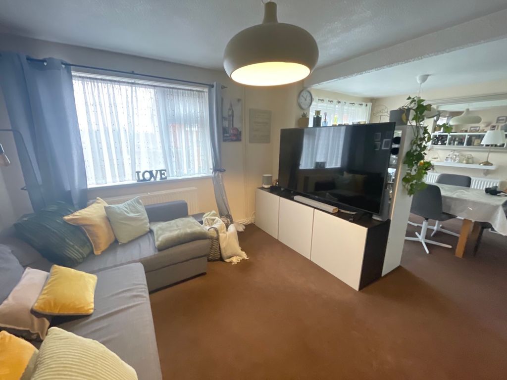 Property photo 2 of 24
