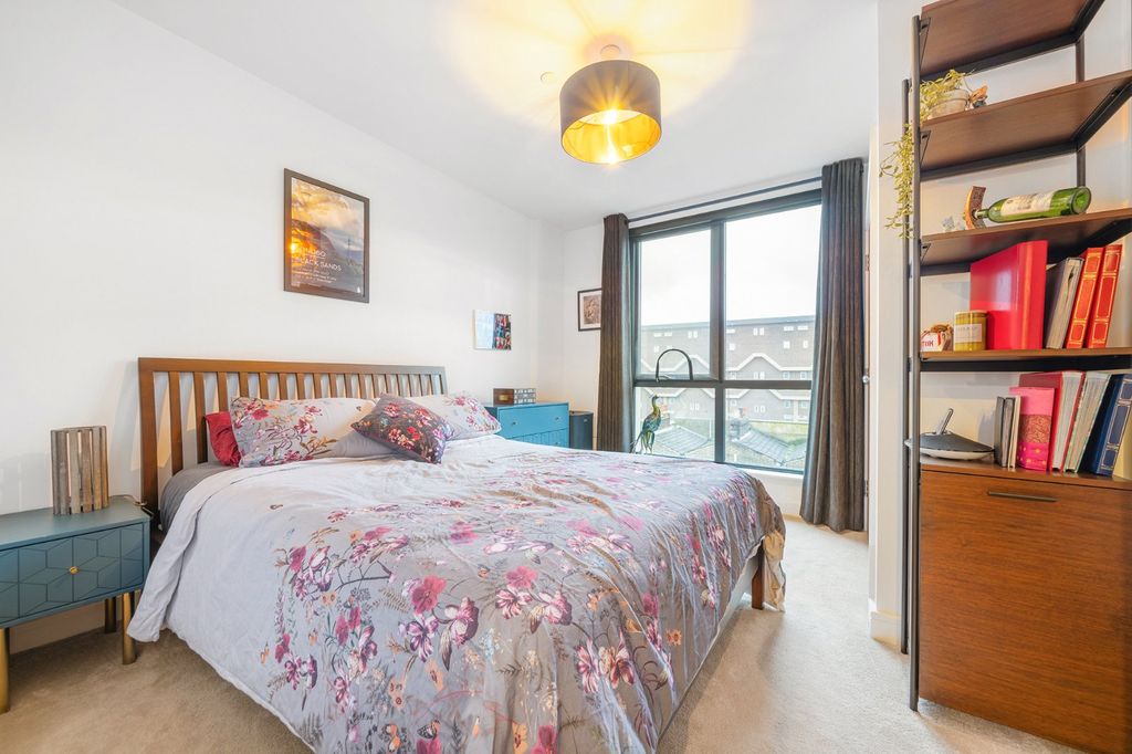 Property photo 2 of 11 Picture No. 07