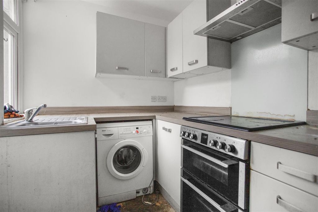 Property photo 3 of 9 Img_9998.Jpg