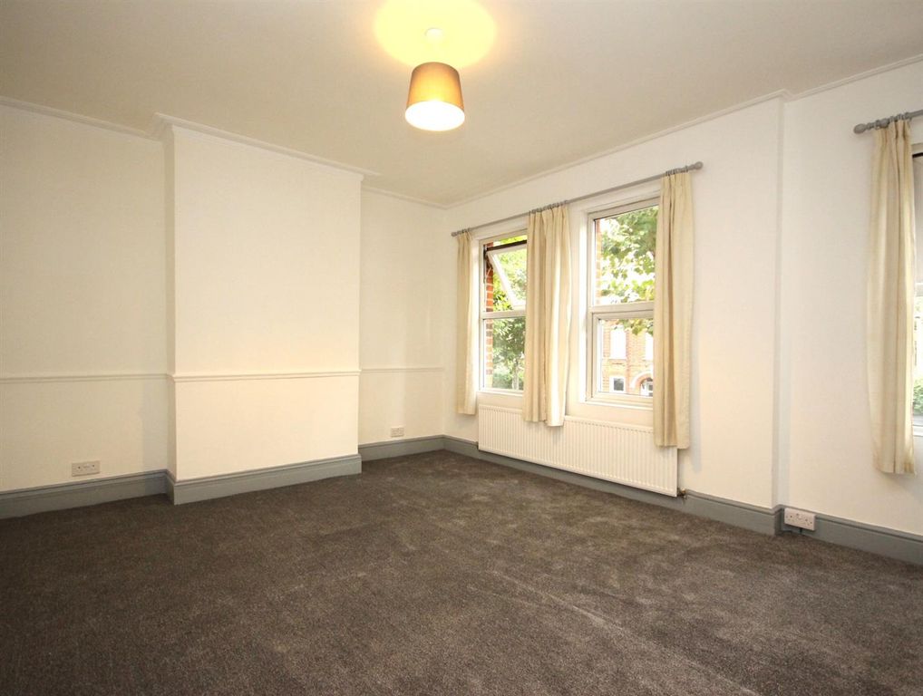 Property photo 2 of 10 Living Room.Jpg