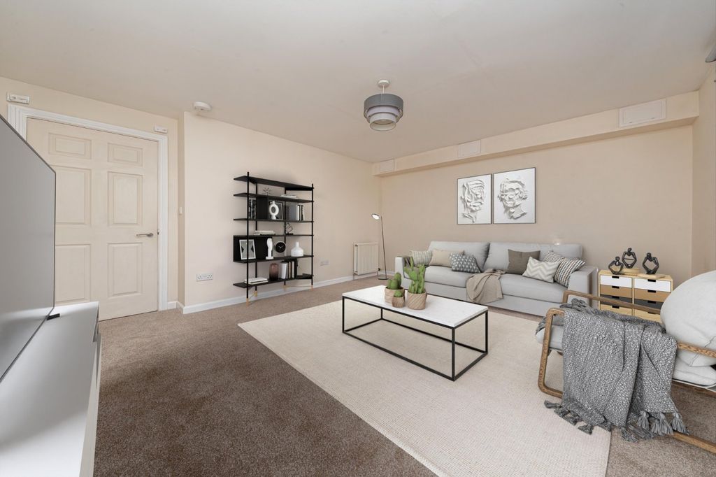 Property photo 2 of 14 Picture 2