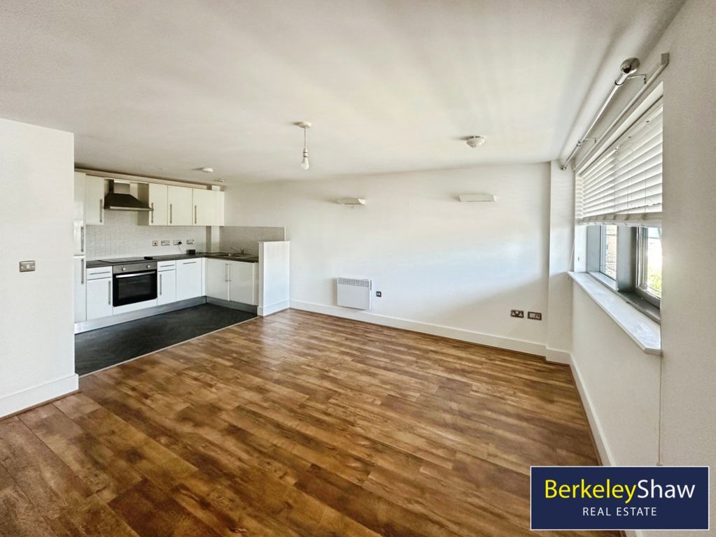 Property photo 2 of 10 Open Plan Lounge Kitchen