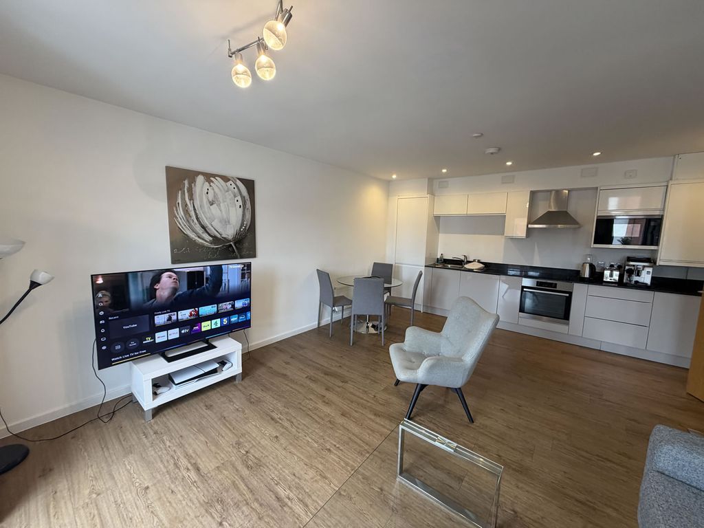Property photo 2 of 11 Brogutgh59686Img_6773.Jpg