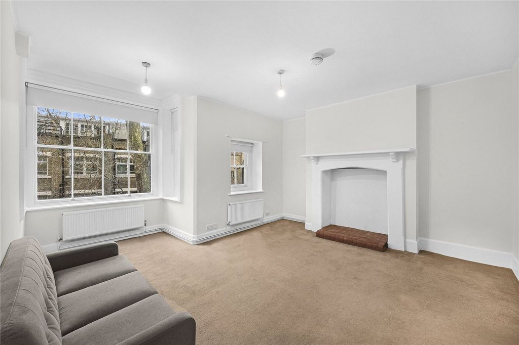 Property photo 2 of 10 Picture No. 18