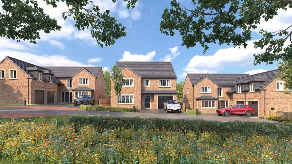 Property photo 2 of 13 Old_Tupton_Street_Scene.Jpg