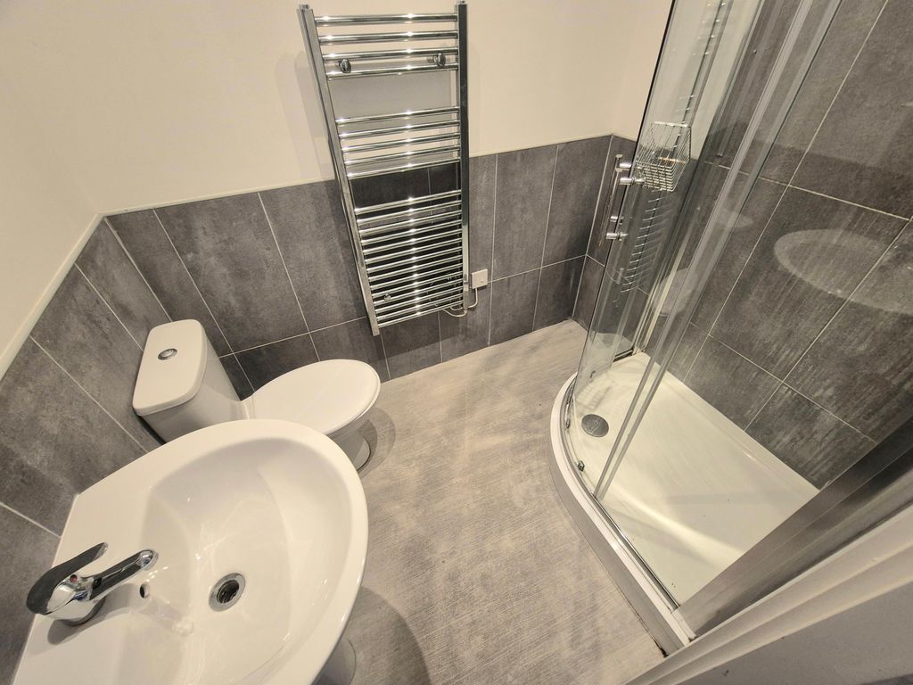 Property photo 3 of 7 Image
