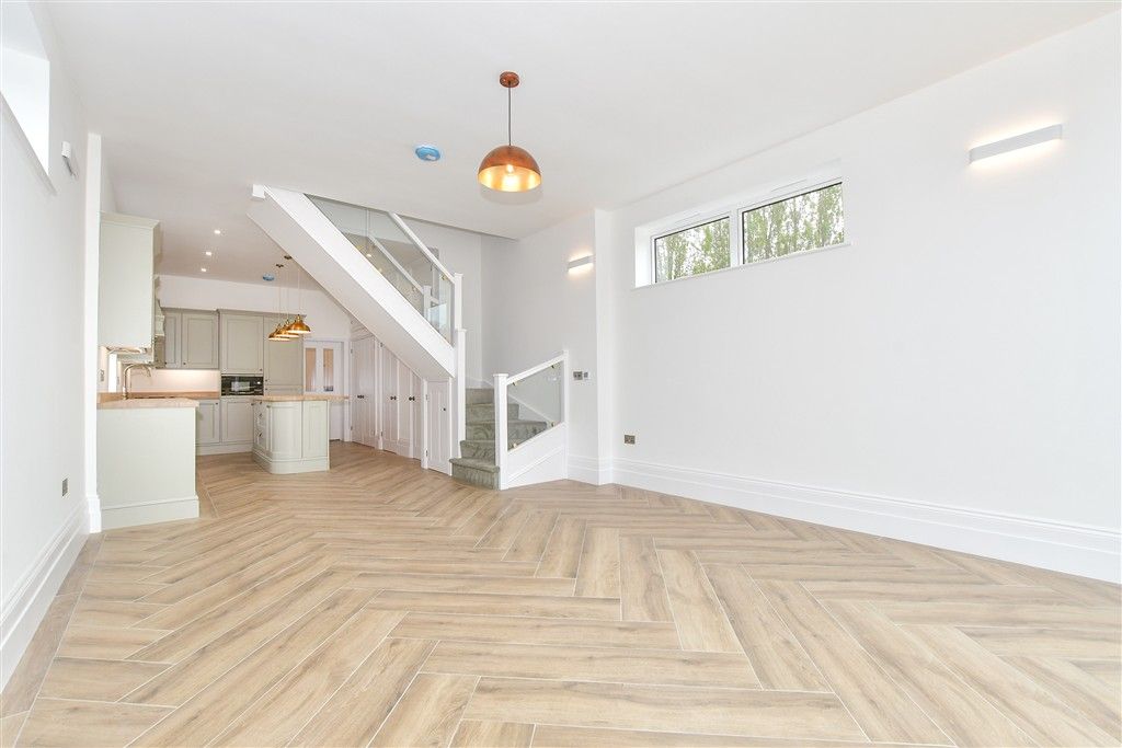 Property photo 1 of 16 Family Area