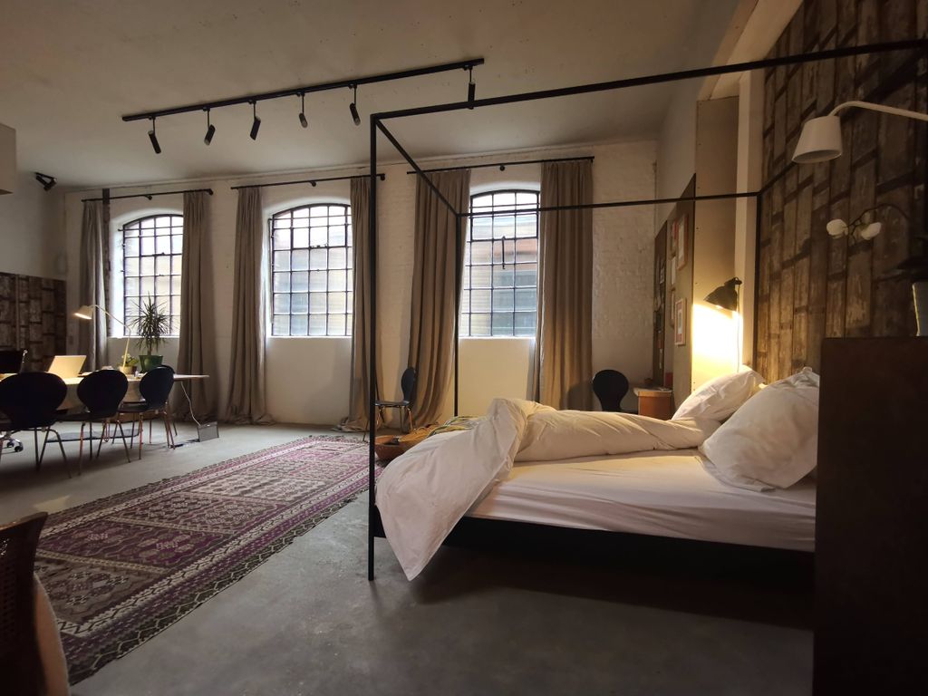 Property photo 1 of 44